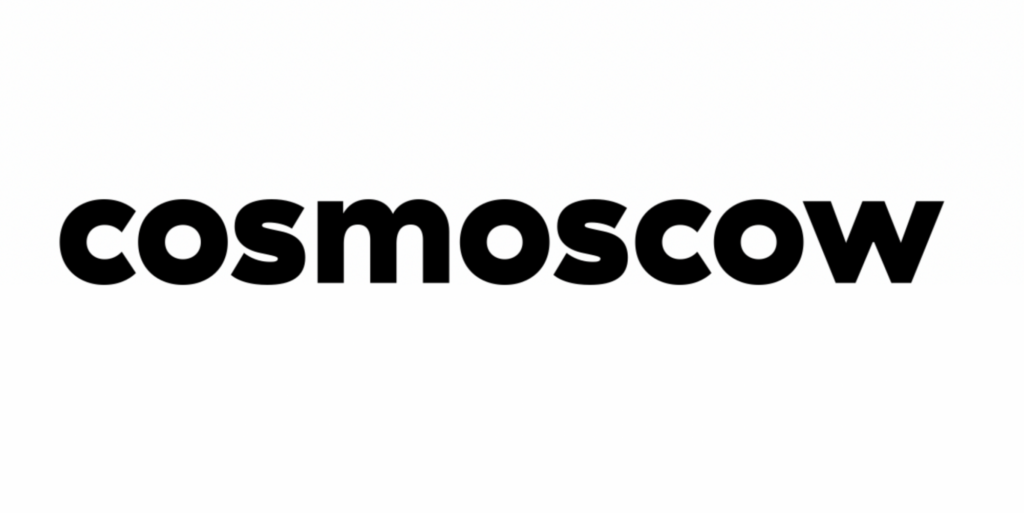 Сентябрь 2022 — 10я Международная ярмарка современного искусства Cosmoscow. Гостиный Двор.