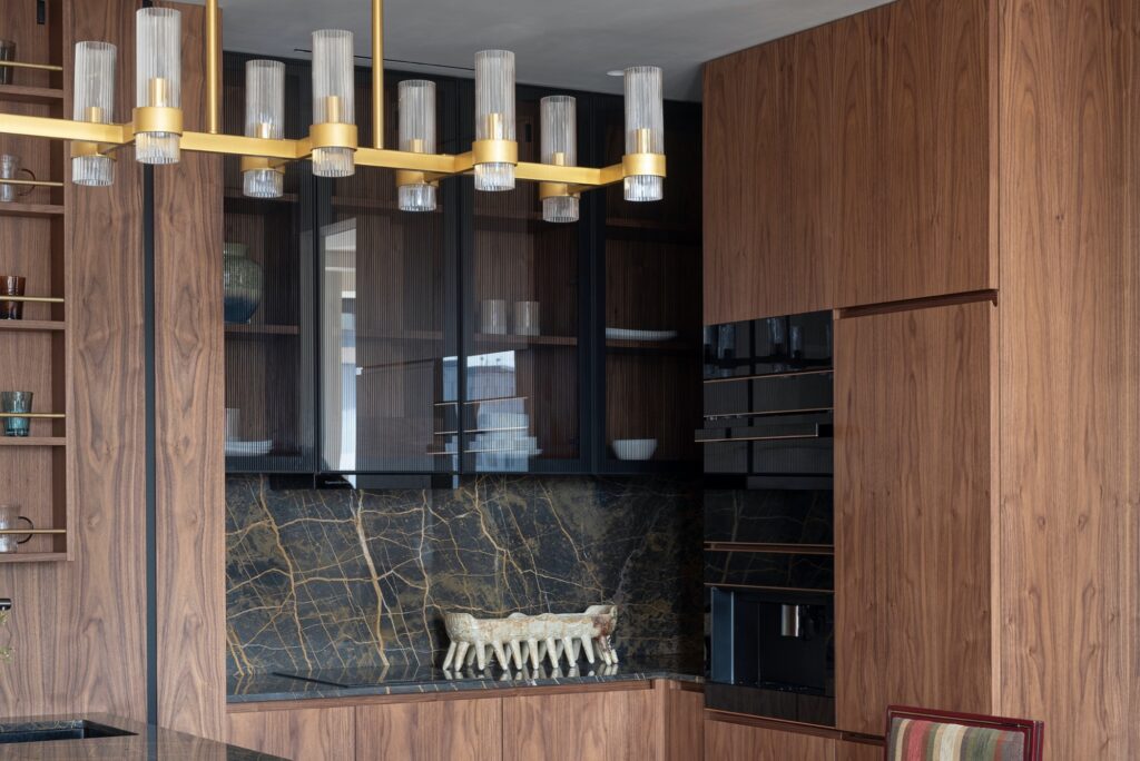 Публикация в журнале Interior+Design: Елена Махрова: квартира 54 кв. метра для студентки